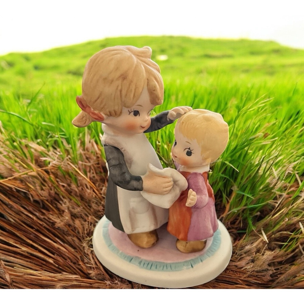Lefton 241 Children Big Little Sister Bisque Figurines Hand Painted Vintage Pair - Picture 7 of 11